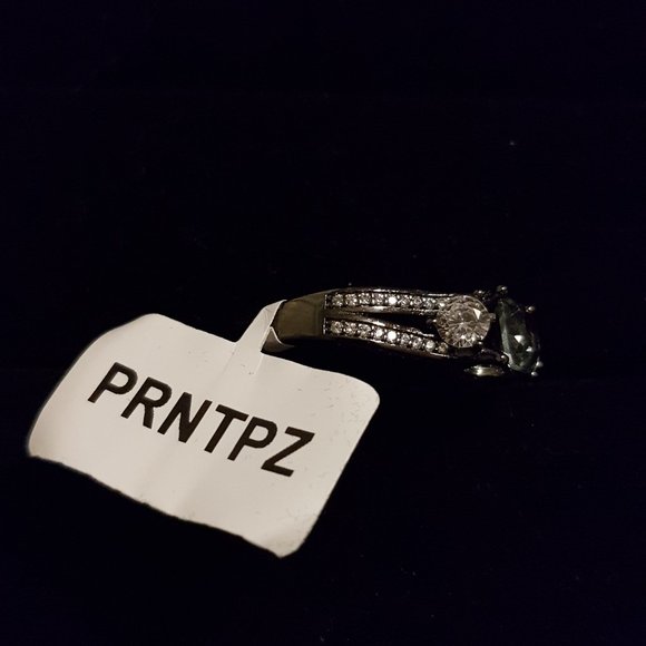 Stunning Blank & Silver Ring - Picture 5 of 6